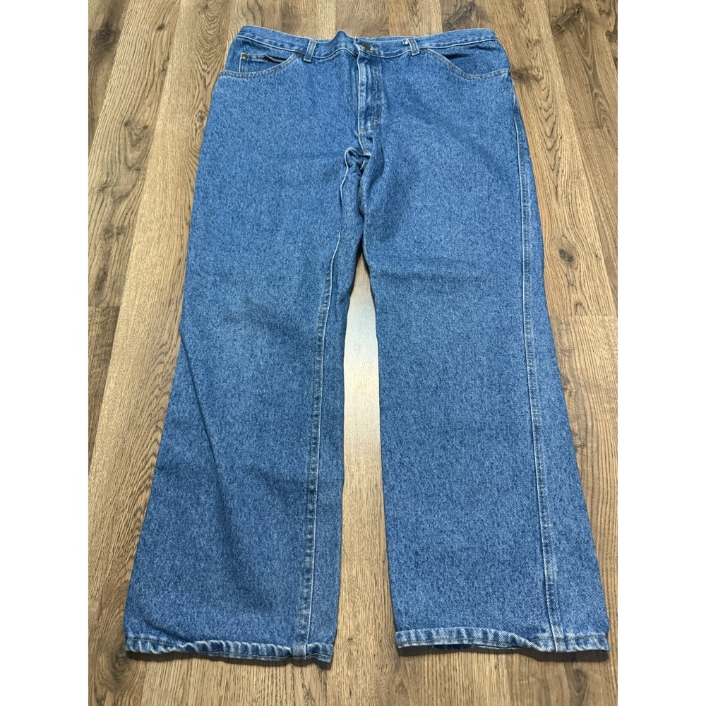 Riders Denim Jeans Men's Size 40x30 Blue Denim Straight Leg Pockets Medium Wash